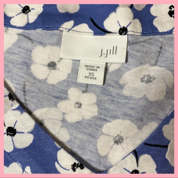 J.Jill Cotton Blend 3/4 Sleeve Flowered Top - Picture 6 of 8